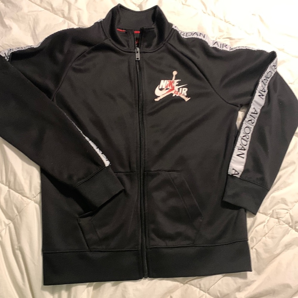 Jordan zip up